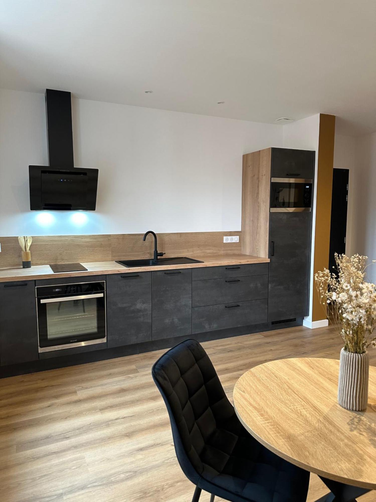 Appartement De La Gare Remiremont Kültér fotó