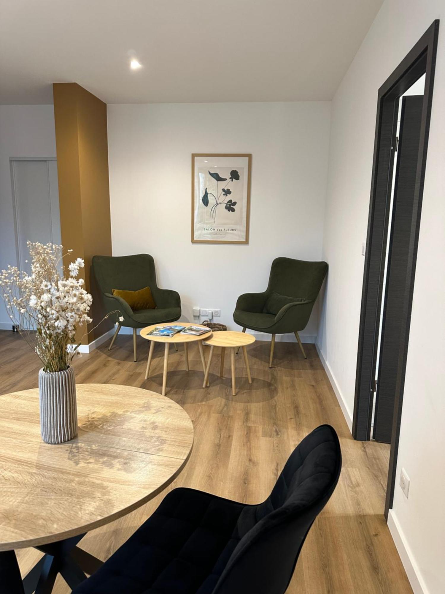 Appartement De La Gare Remiremont Kültér fotó