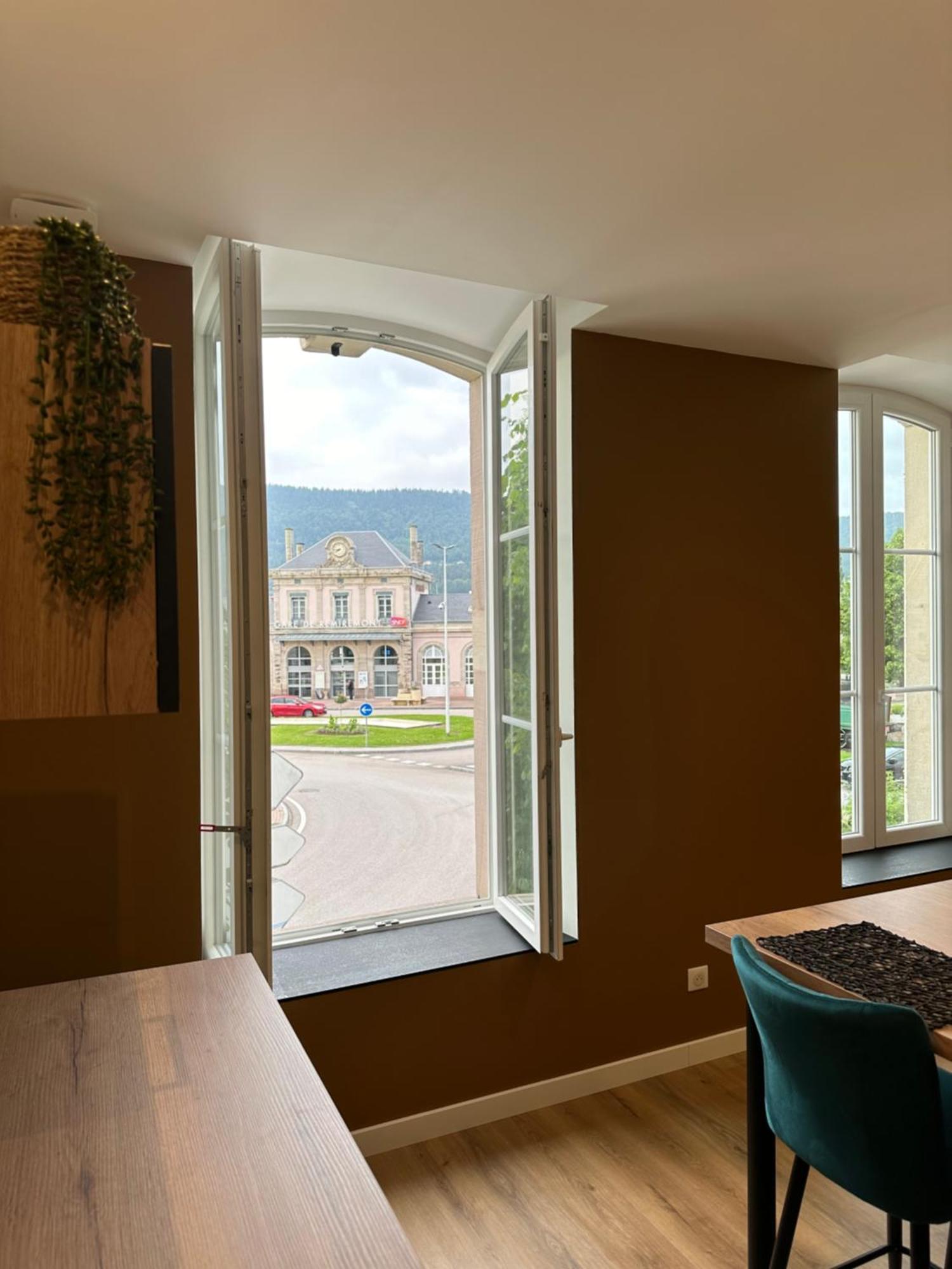 Appartement De La Gare Remiremont Kültér fotó