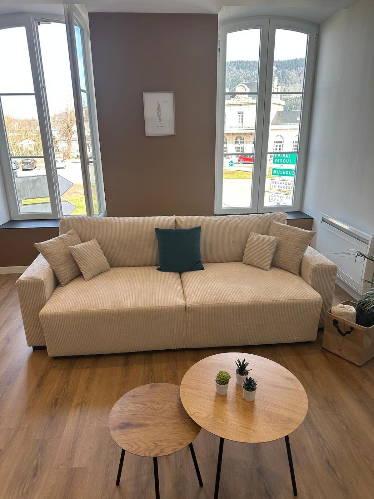 Appartement De La Gare Remiremont Kültér fotó